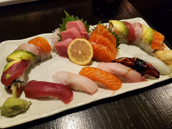 Sushi Sashimi Combination.