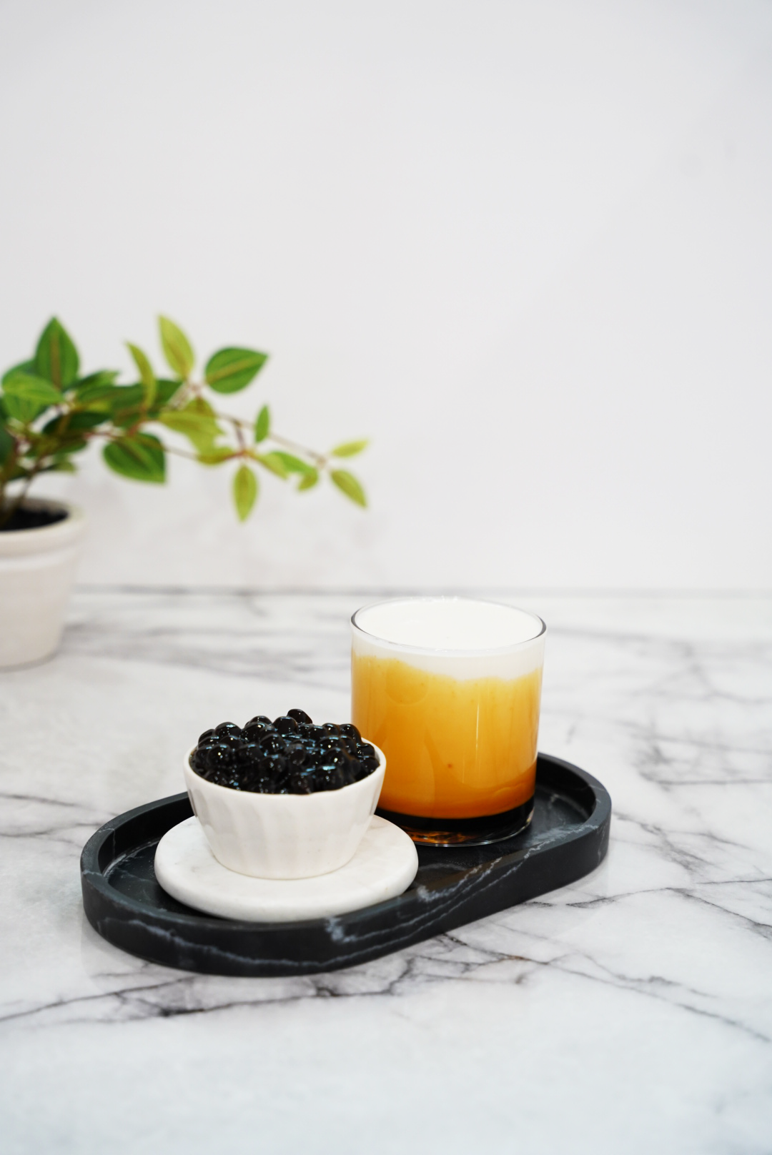 TOMO Signature Milk Tea.