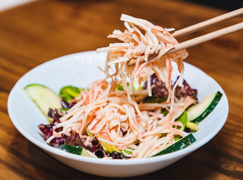 Kazoku Kani Salad (chilli logo in front).