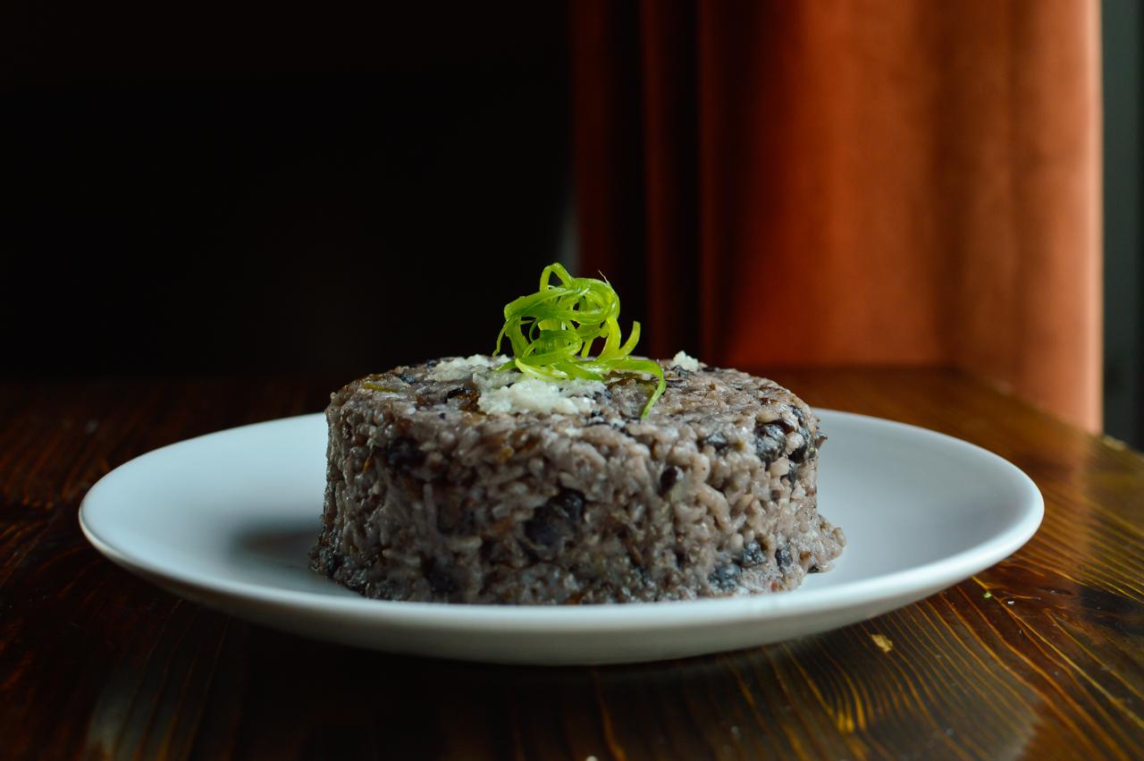 10ppl Congri | Cuban Black Beans & Rice.