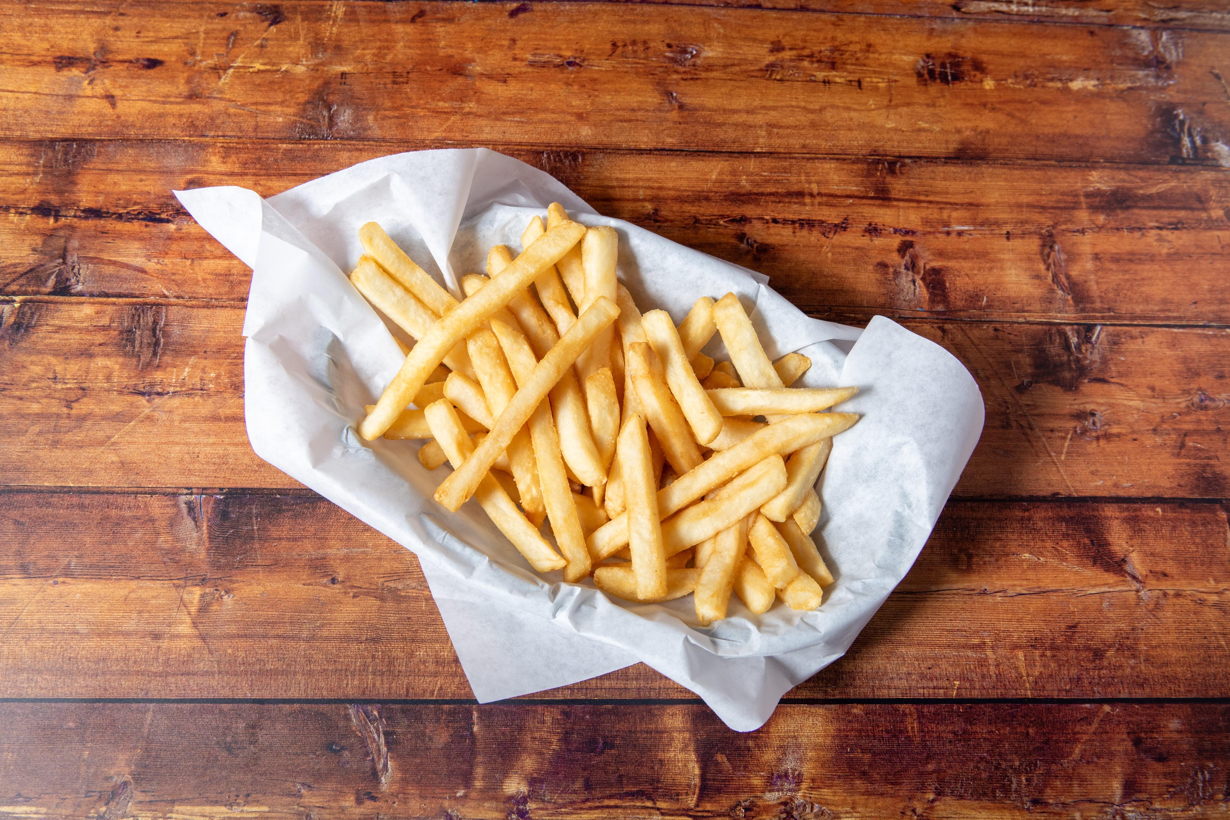 Basket of Fries/tots.