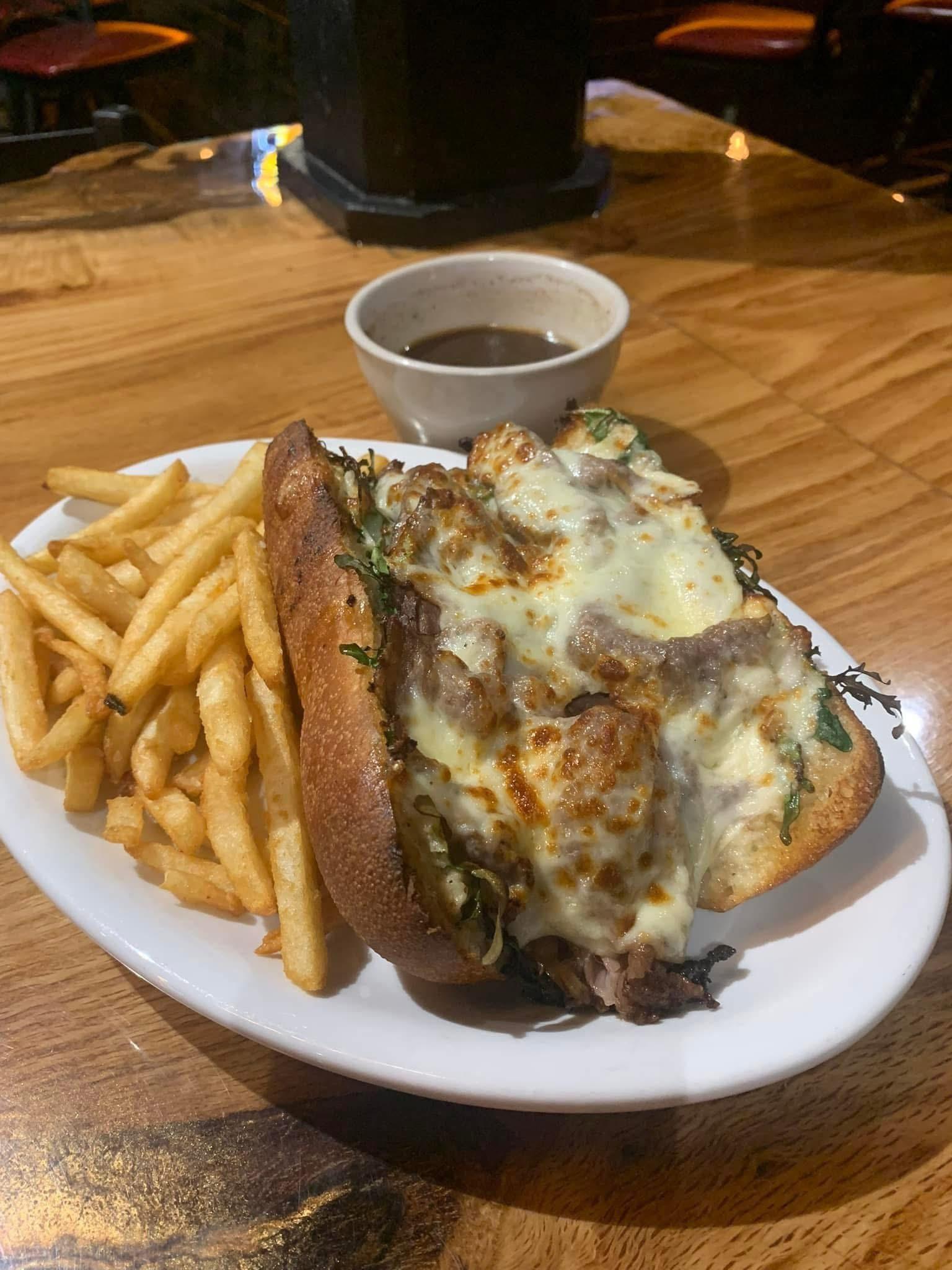 Au Jus Kidding Me Prime Rib Melt Combo.