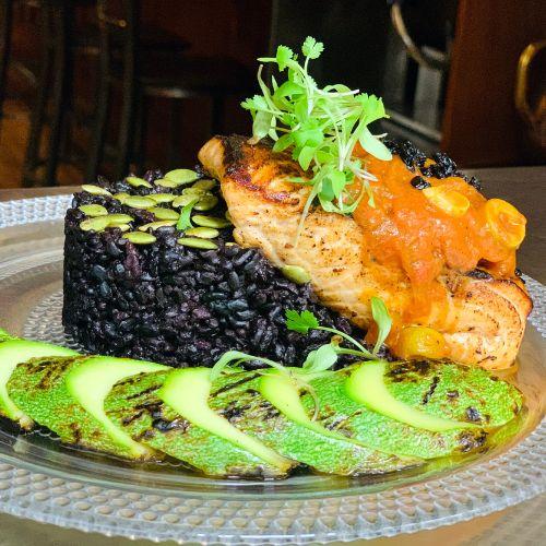 Salmon a la Veracruzana.