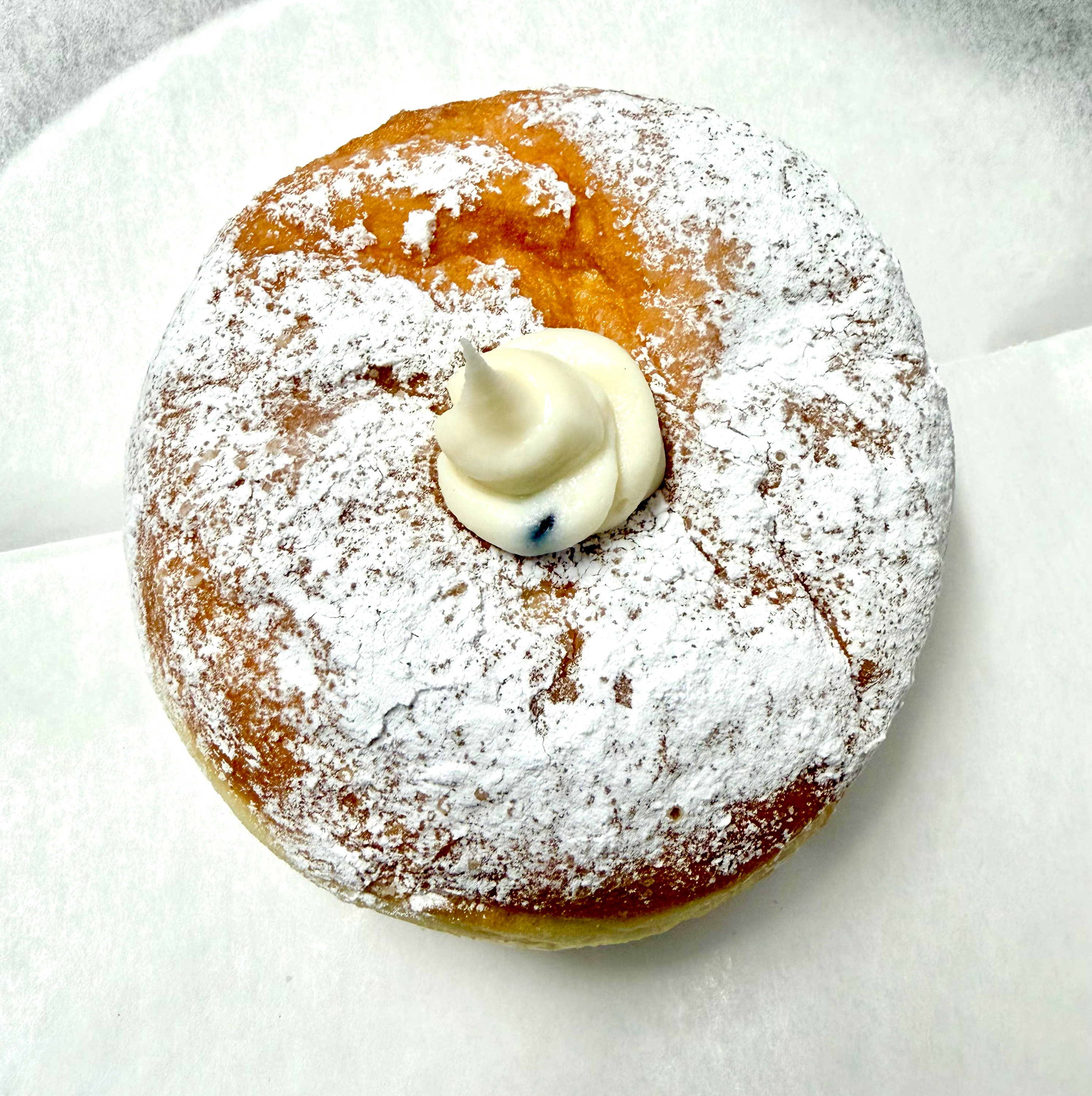 Cannoli Bombolone.
