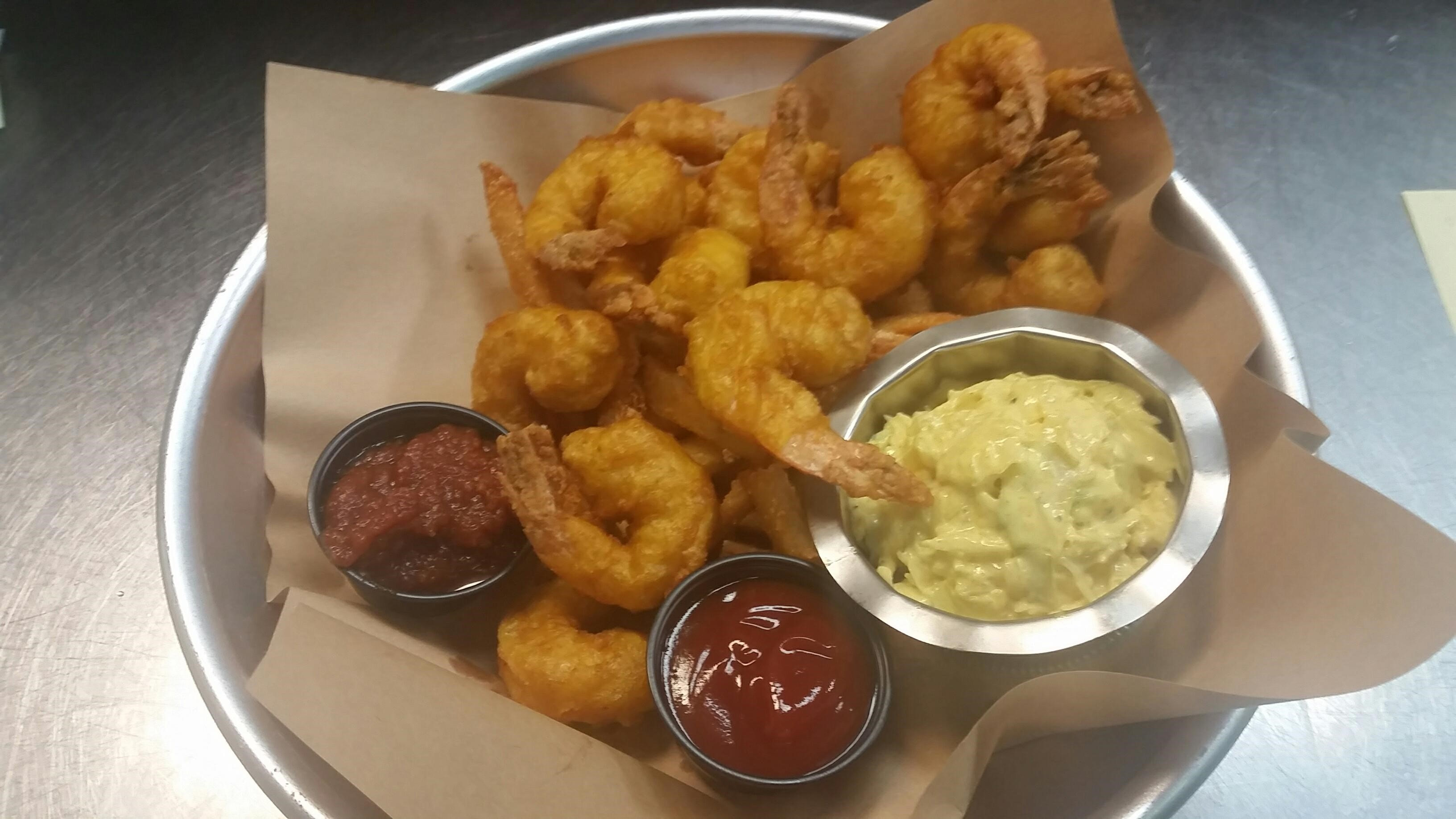 SHRIMP n CHIPS PLATTER.
