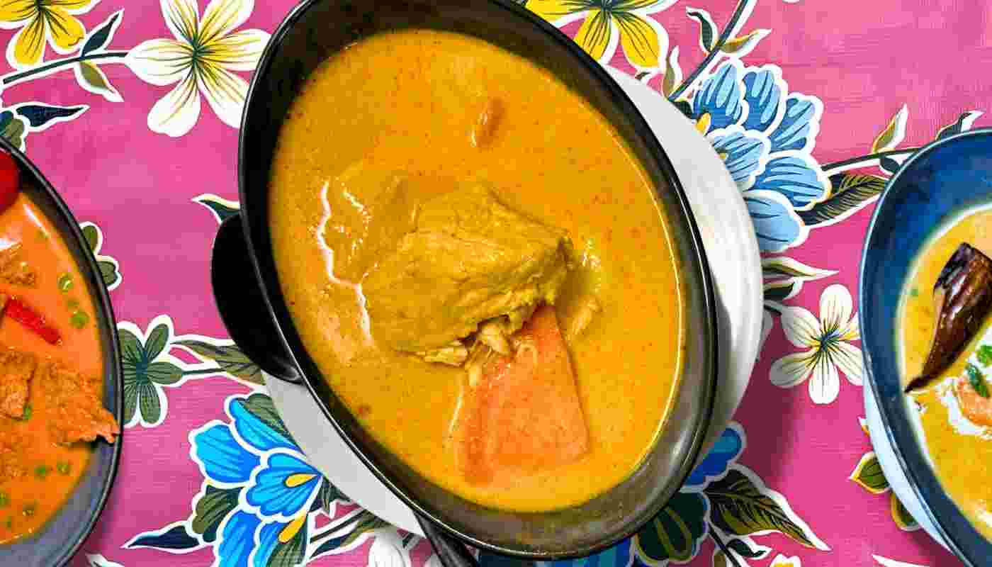 Chicken Curry (Best Seller Curry item).