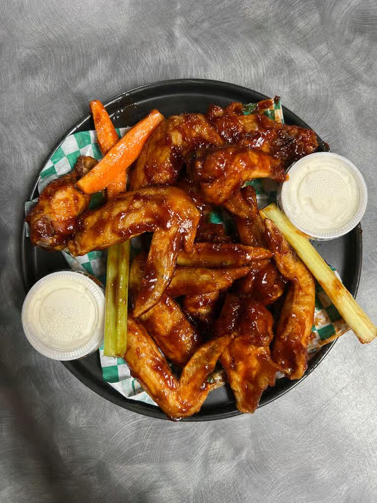 6 Pieces Chicken Wings.