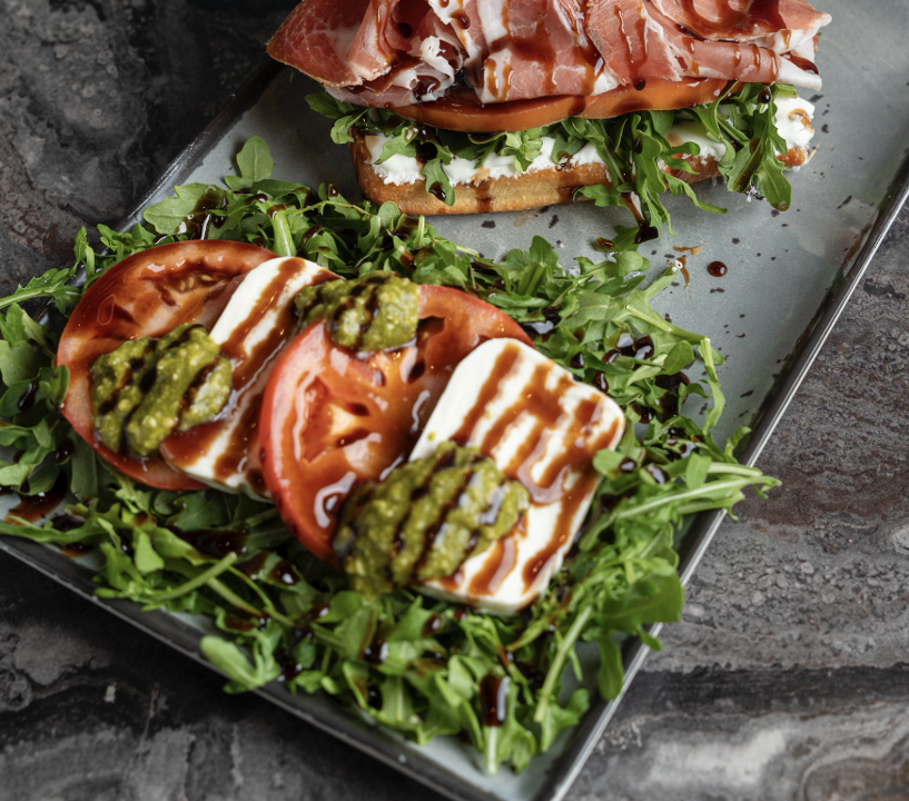 Side Caprese Salad.