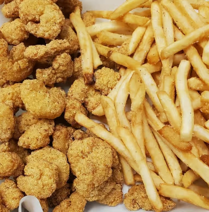 Fried Shrimp Basket with Fries.