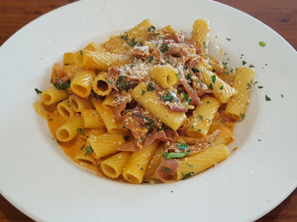 Rigatoni alla Vodka.