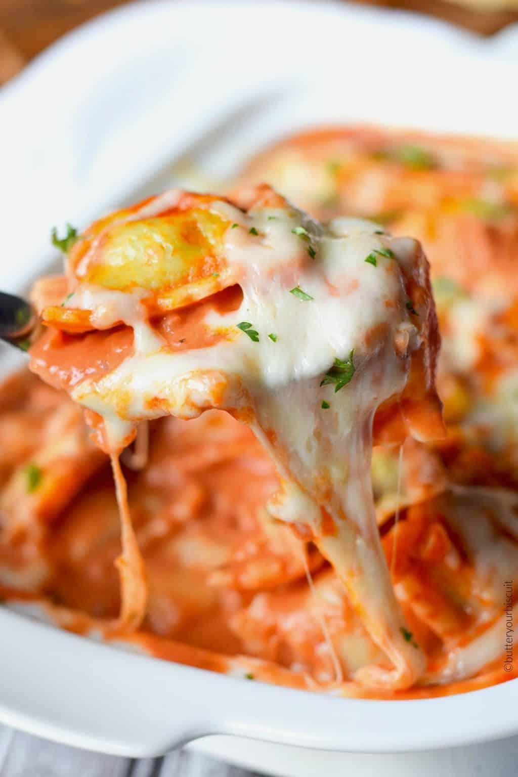 Grandma Shirlie's Baked Ravioli (V).