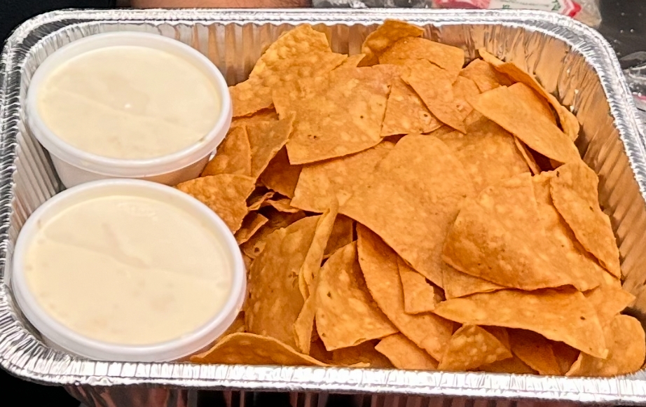 Tray Of Chips & Queso (Half Size).