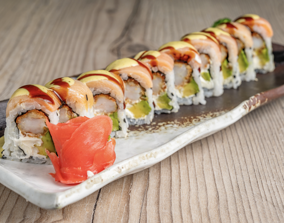 Salmon Ahumado Roll.