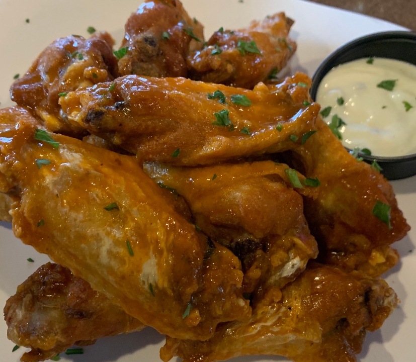 Full Order Traditional Chicken Wings.