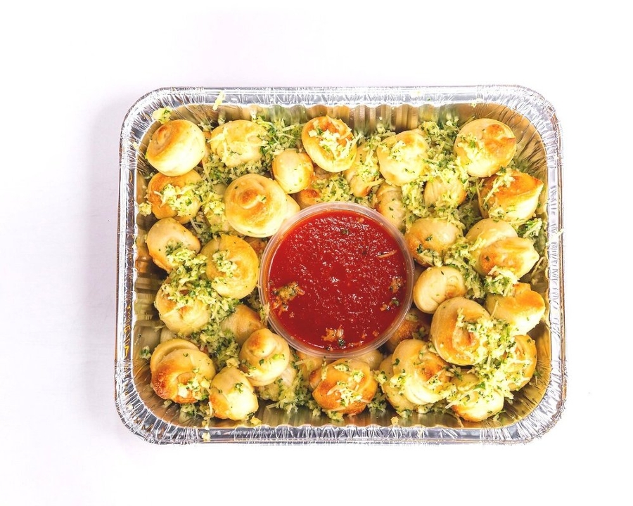 🧄Full Tray Garlic Knots 🧄.