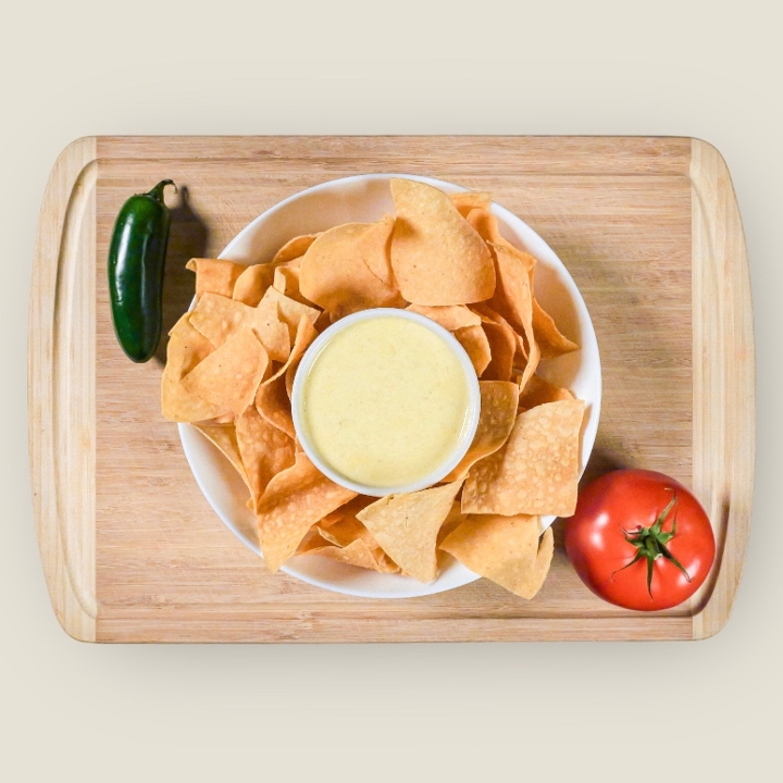 Queso & Chips.