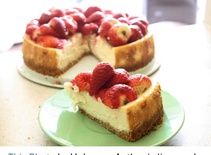 Cheesecake Slice with Strawberry.