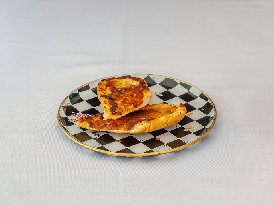 GARLIC BREAD.