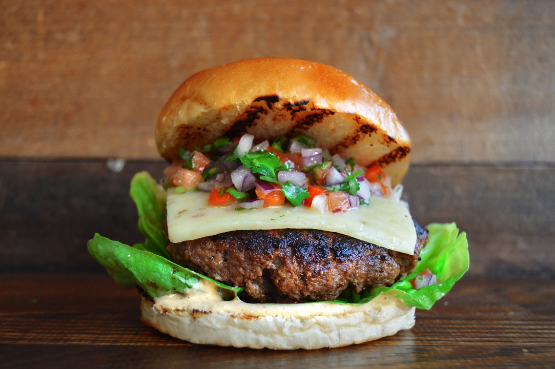 MEXI BURGER.