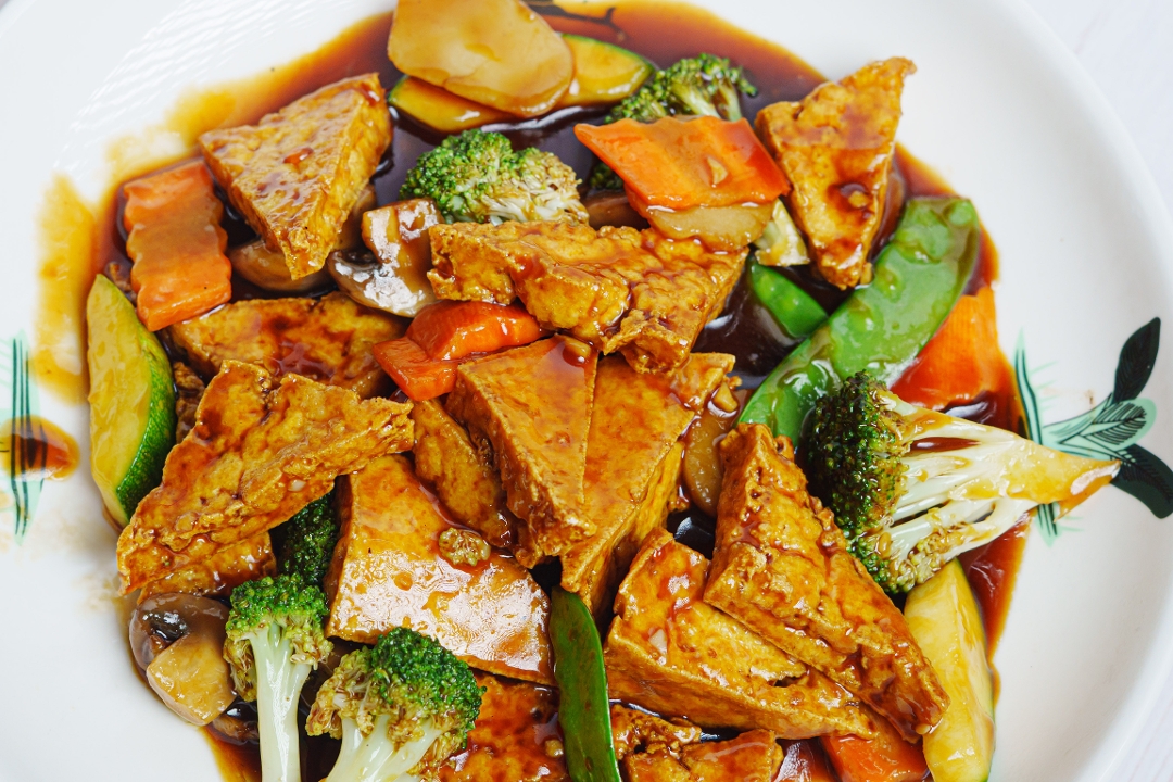 Fulin's Homestyle Bean Curds Dinner 豆腐蔬菜 Tofu frito.