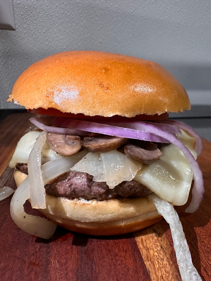 MUSHROOM SWISS BURGER.