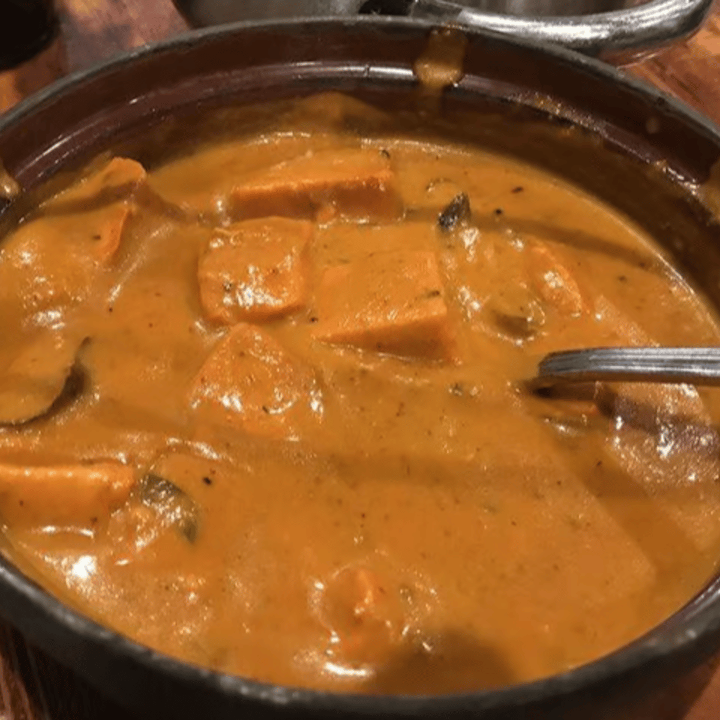 Chicken Aamwala.