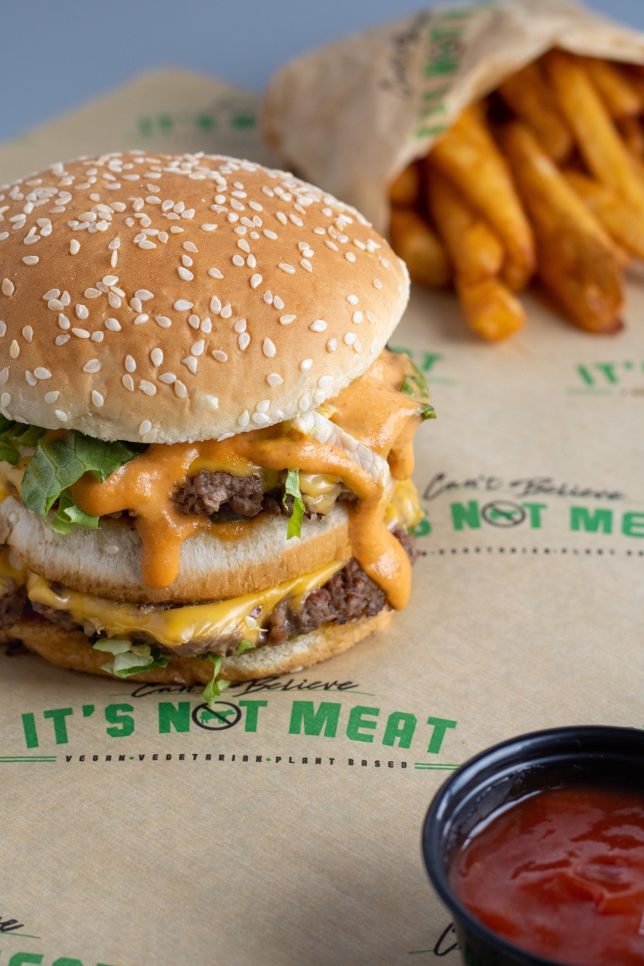 THE BIG MIK BURGER.
