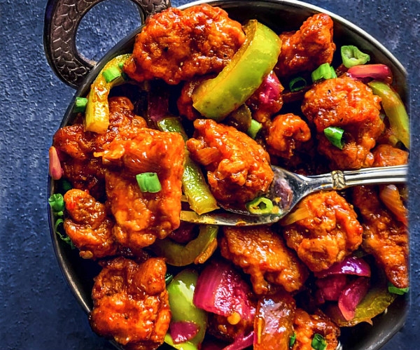 CHILLY CHICKEN.