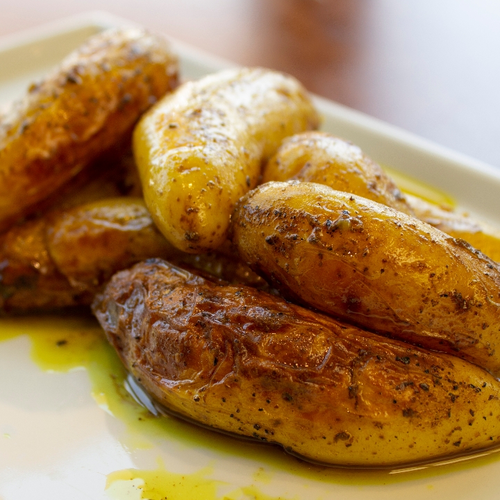 REGULAR FINGERLING POTATO (feeds 1-2).