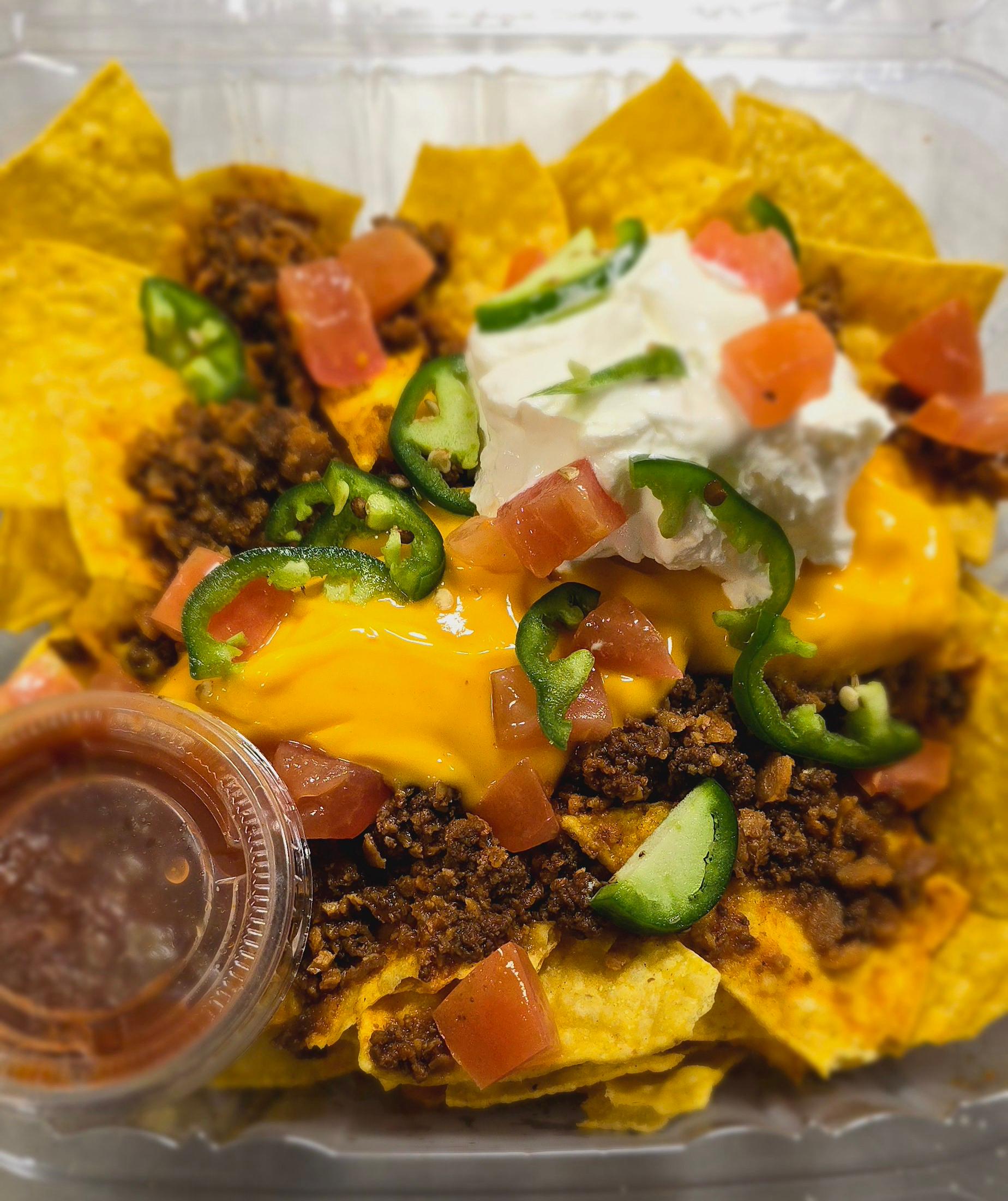 Nachos Supreme.