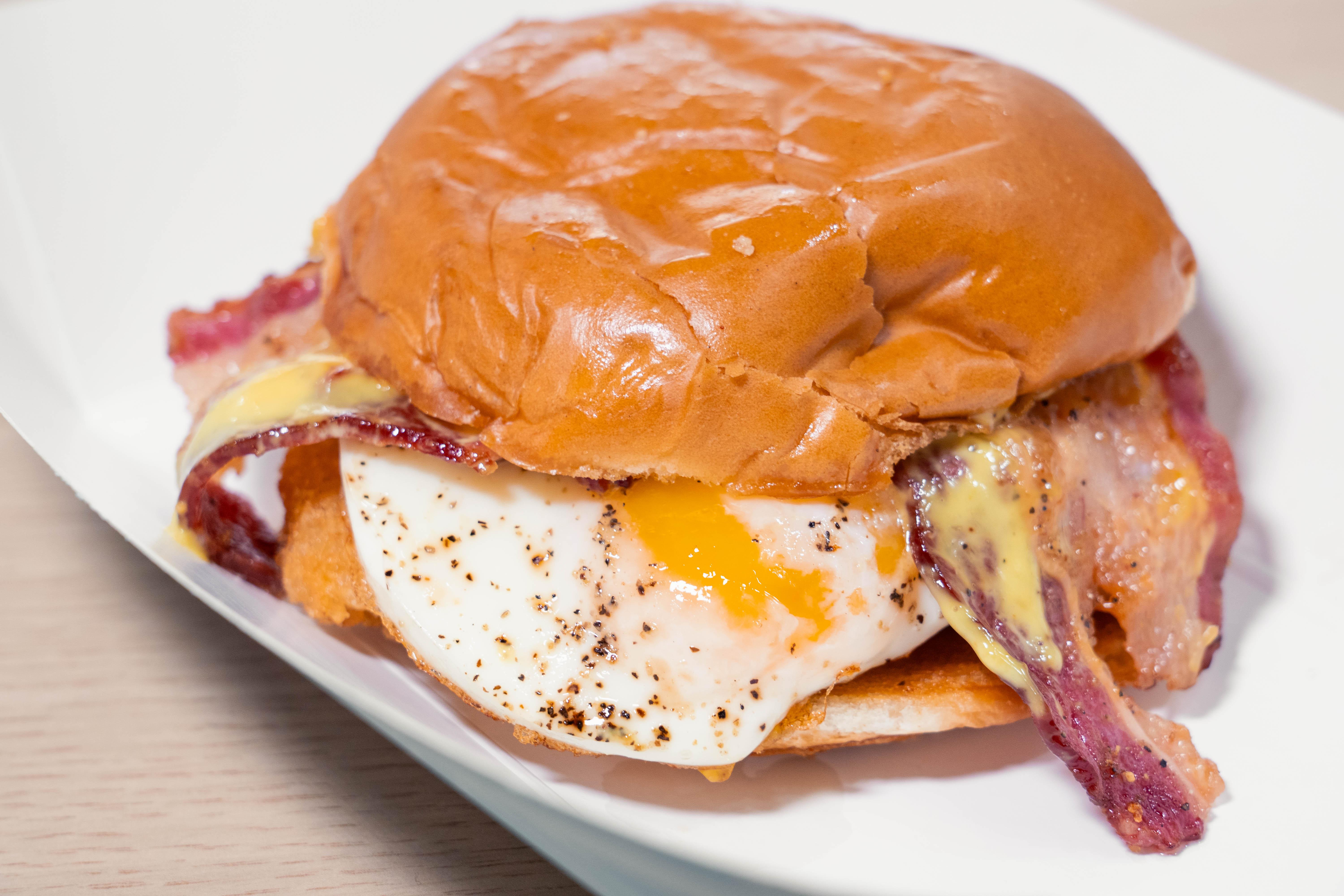 Breakfast SANDWICH (No bacon).