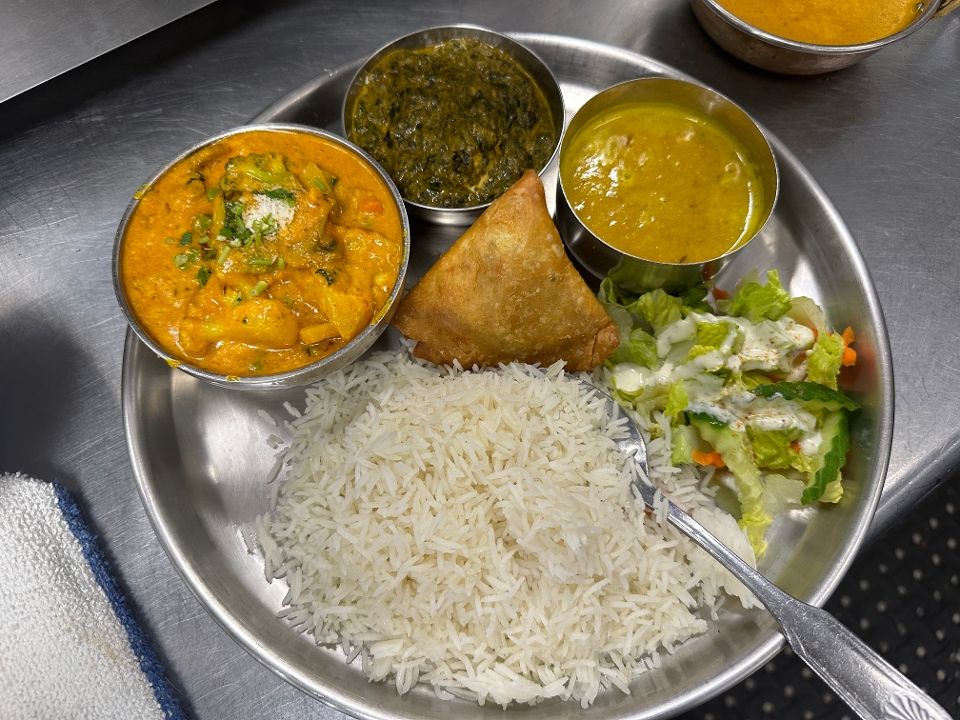Veg Thali for 1.
