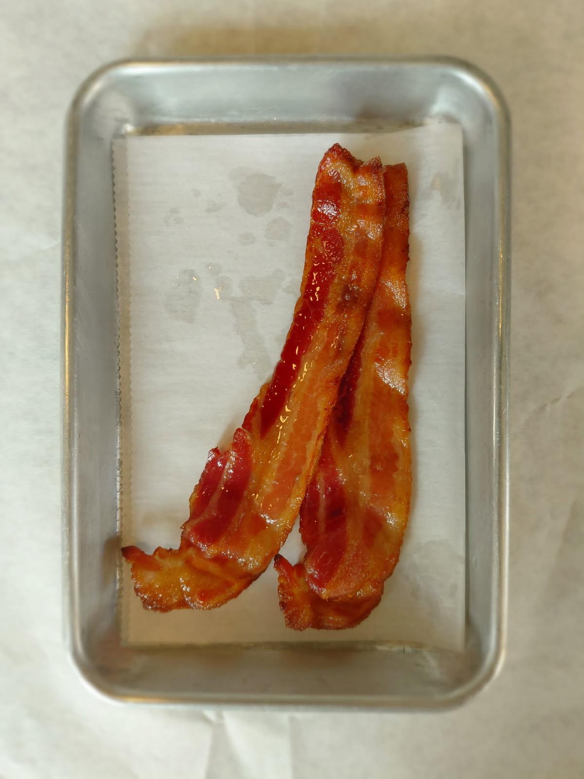 Bacon (2 slices).