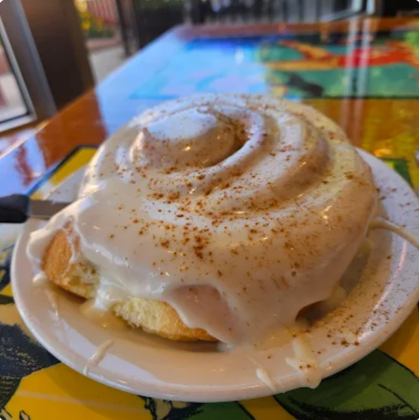 Cinnamon Roll.