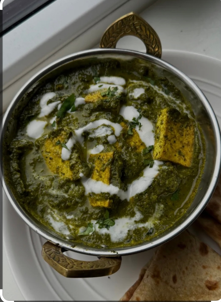 Tofu Saag.