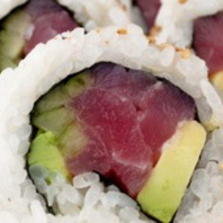 6PC Fresh Tuna Roll*.