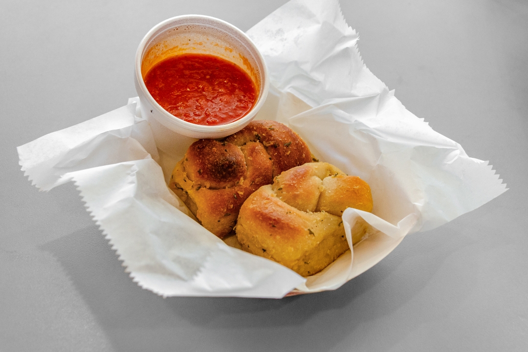 Garlic Knots.