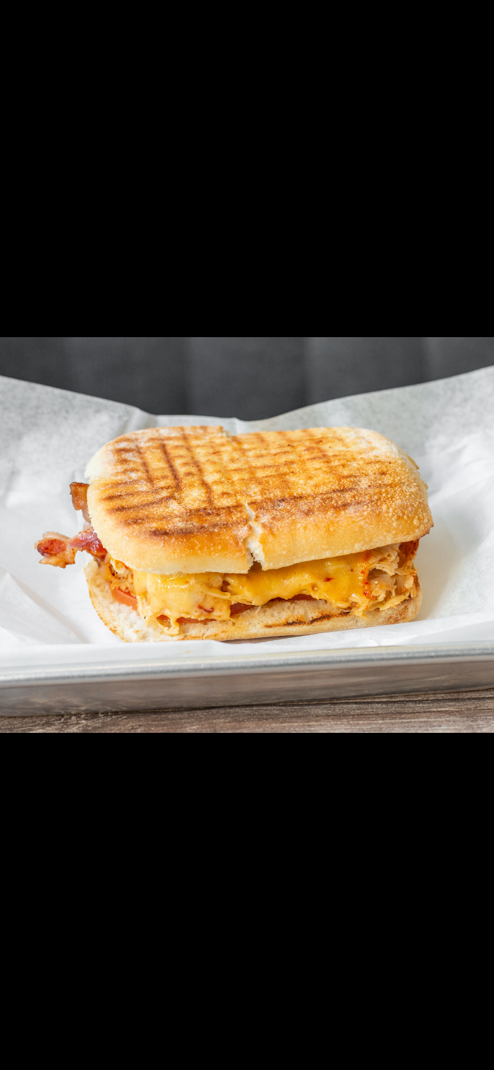 CHIPOTLE BACON RANCH.