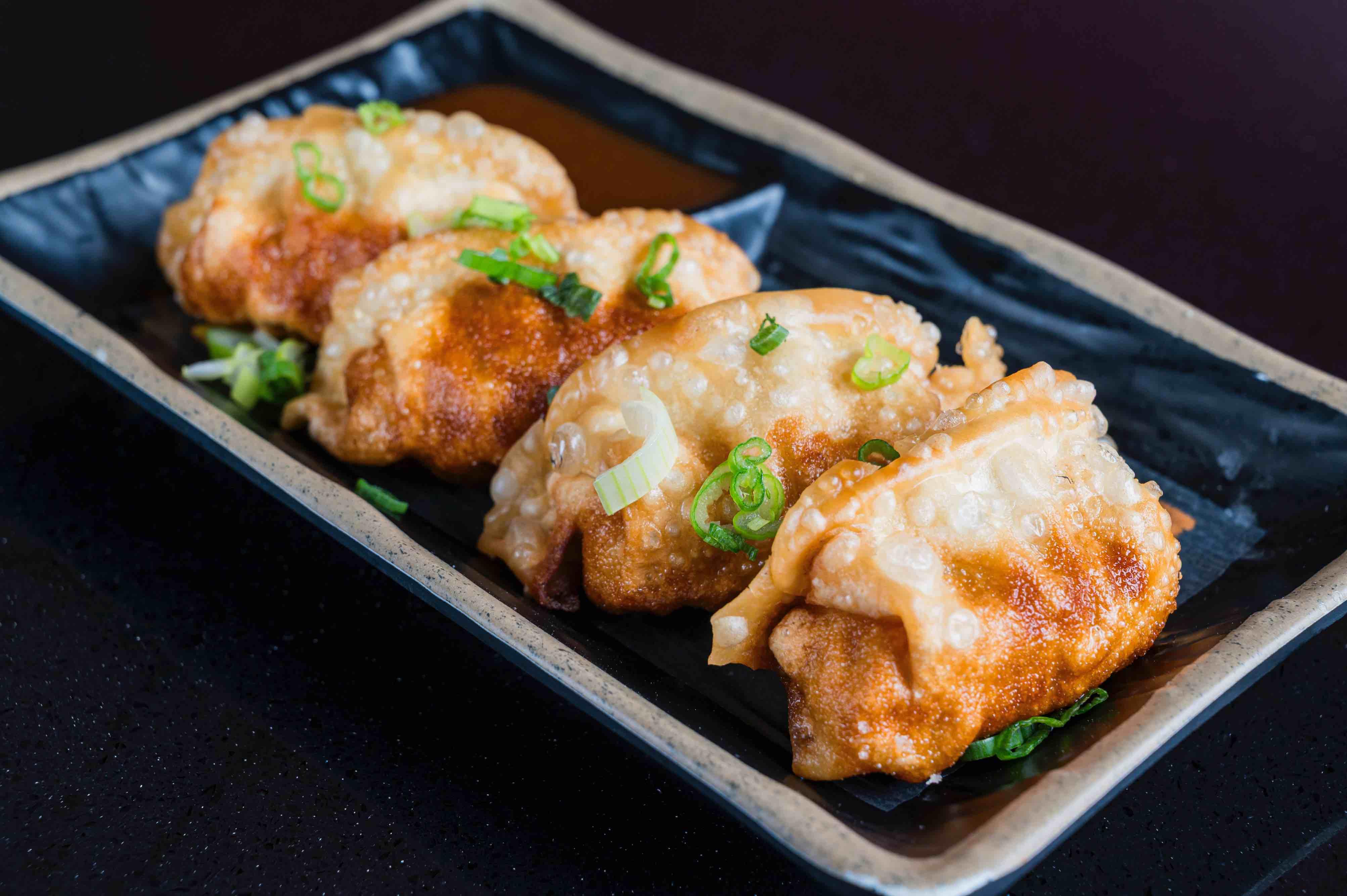 Pork Gyoza (6 piece).