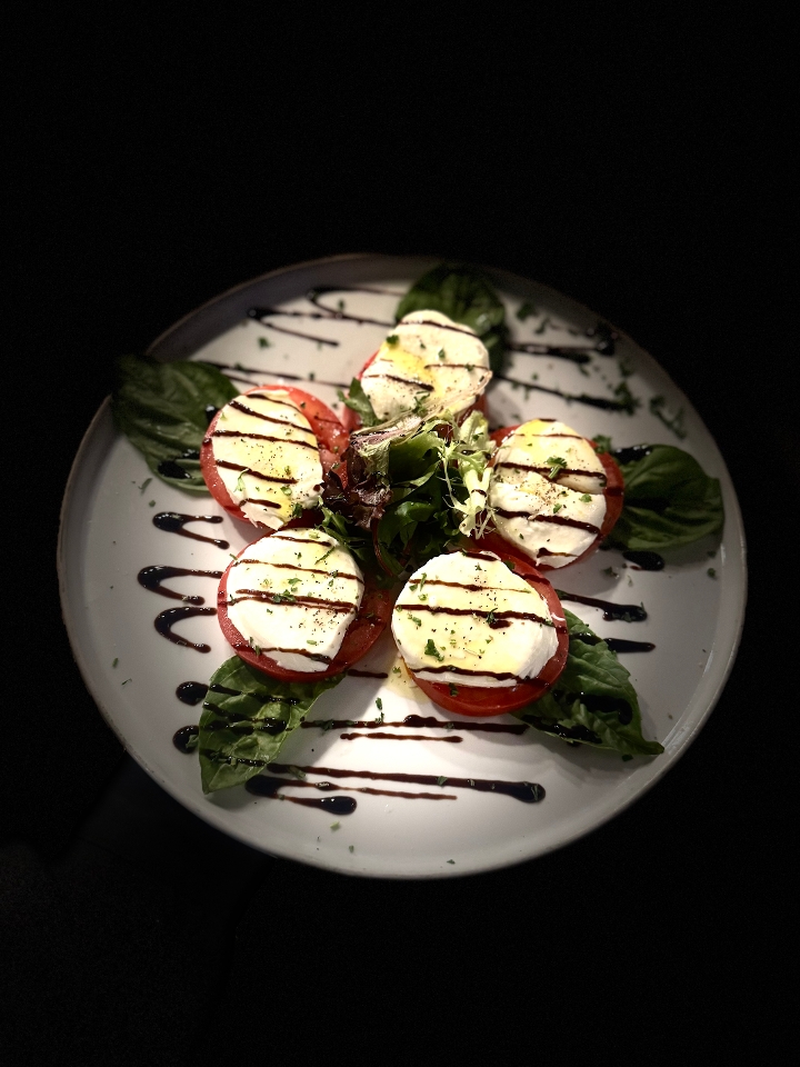 Insalata Caprese.