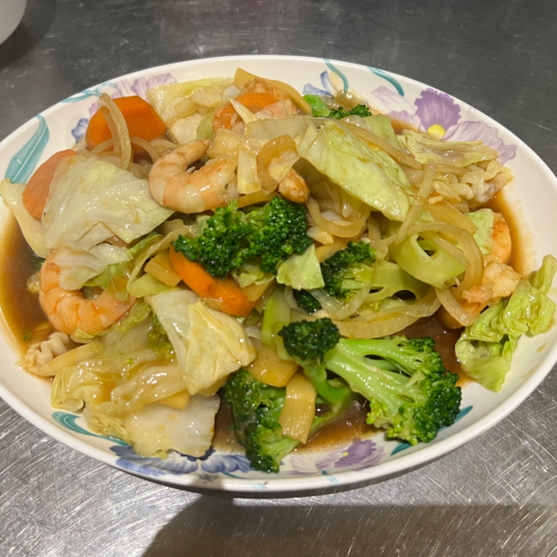 51. Prawn mixed veggie (broccoli, mushroom, bamboo shoots & cabbage) - tôm xào rau.