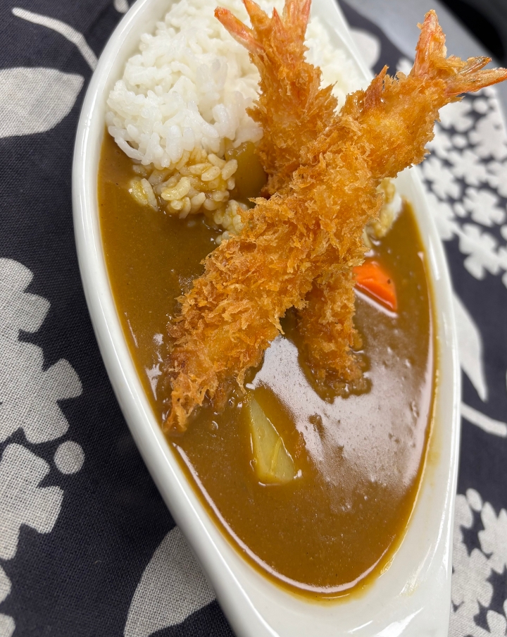 Fried Shrimp Curry Rice.