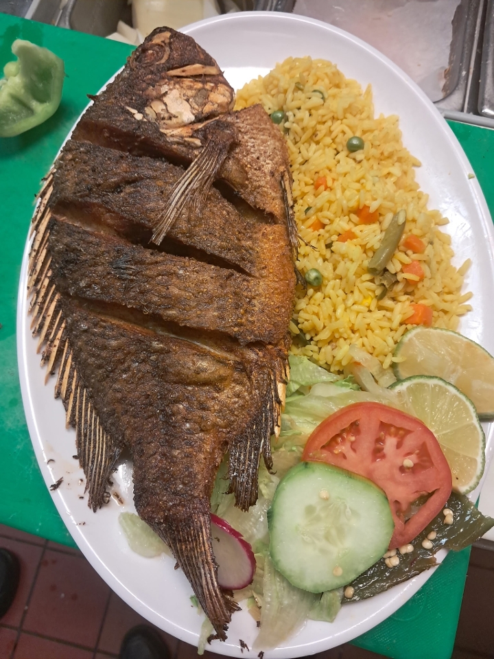Pescado Frito (Fried Fish).