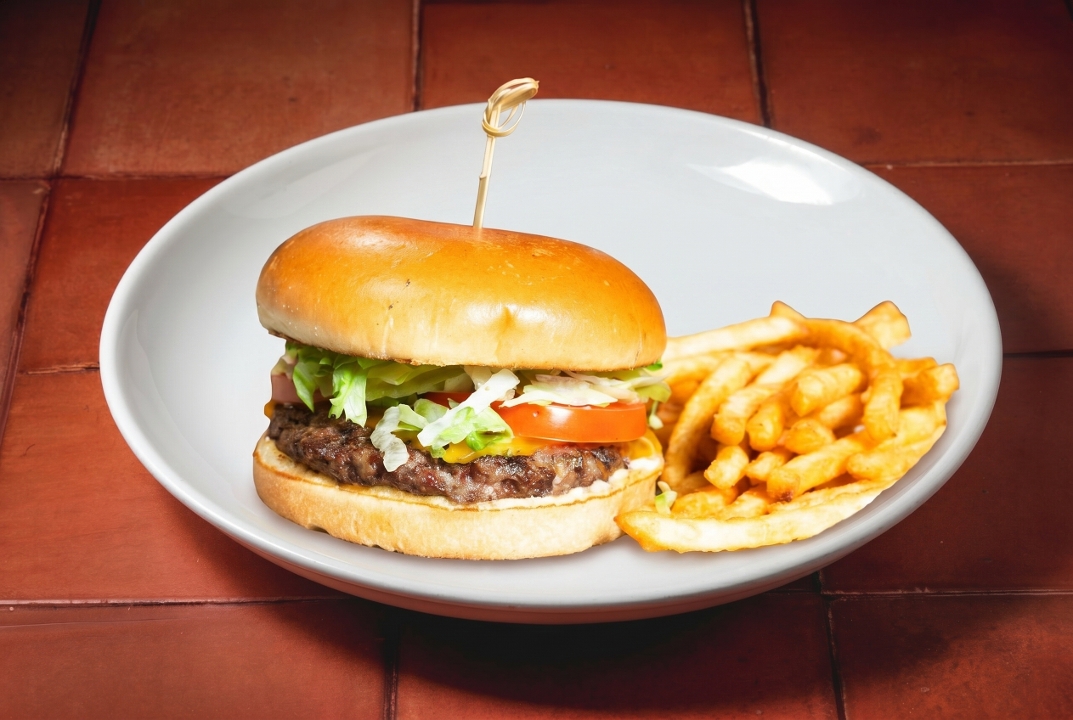 Hamburguesa con Papas.