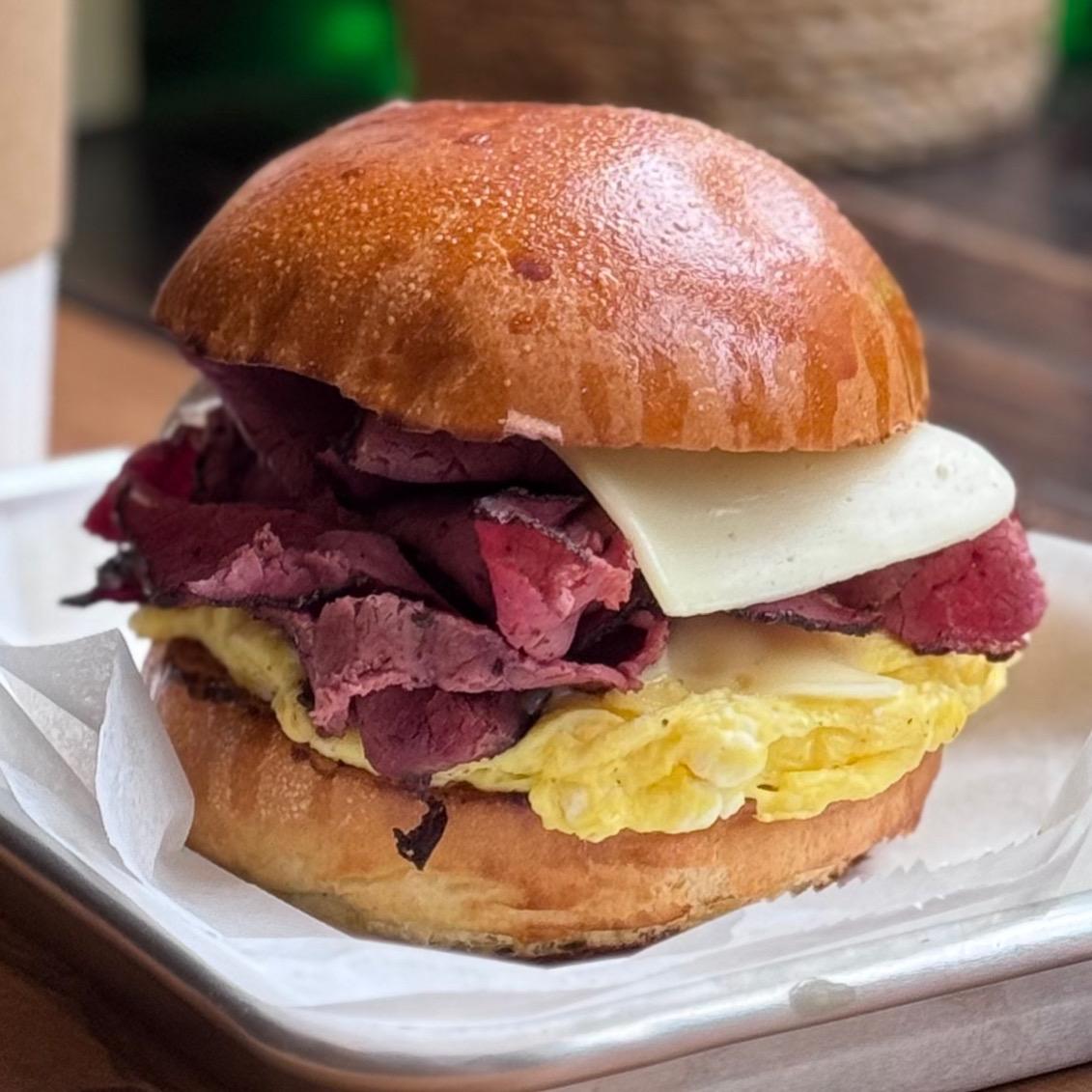 PASTRAMI EGG & CHEESE 🌟.