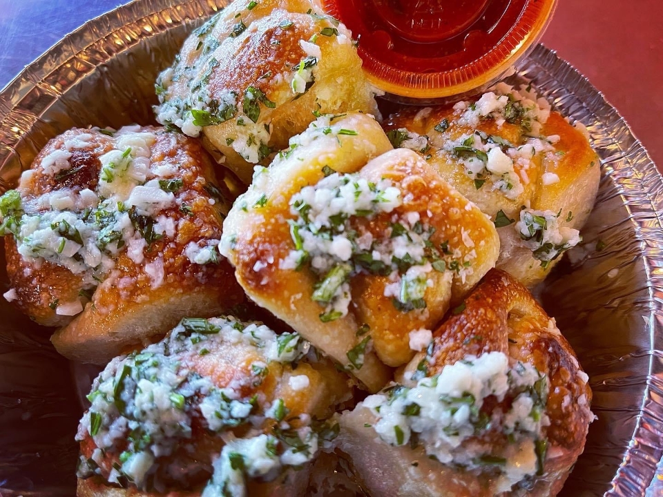 Garlic Knots.