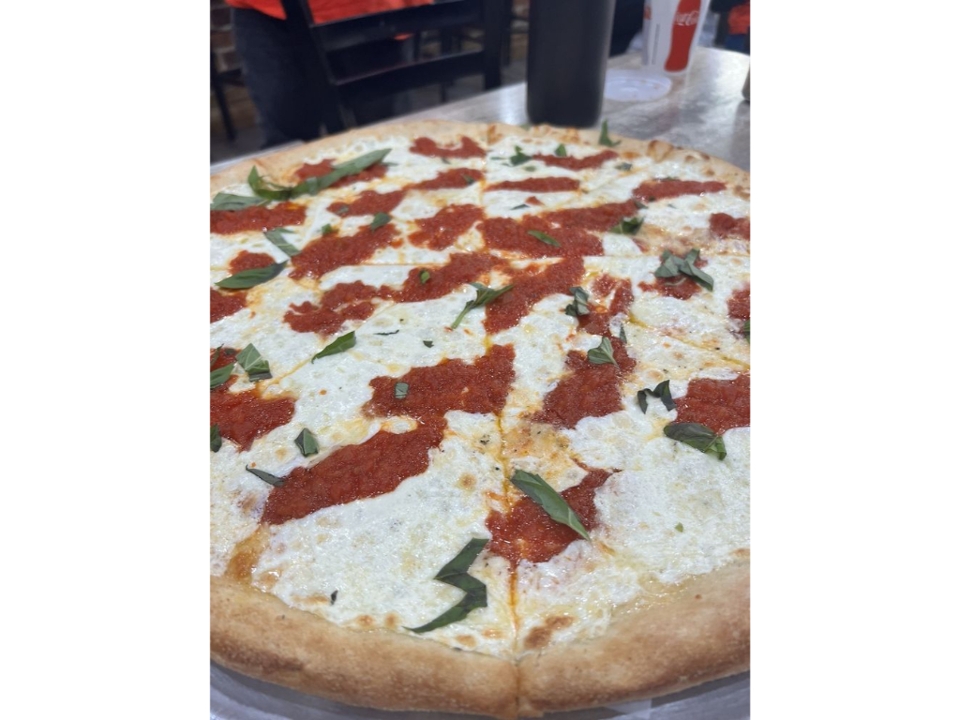 16" White Pie*.