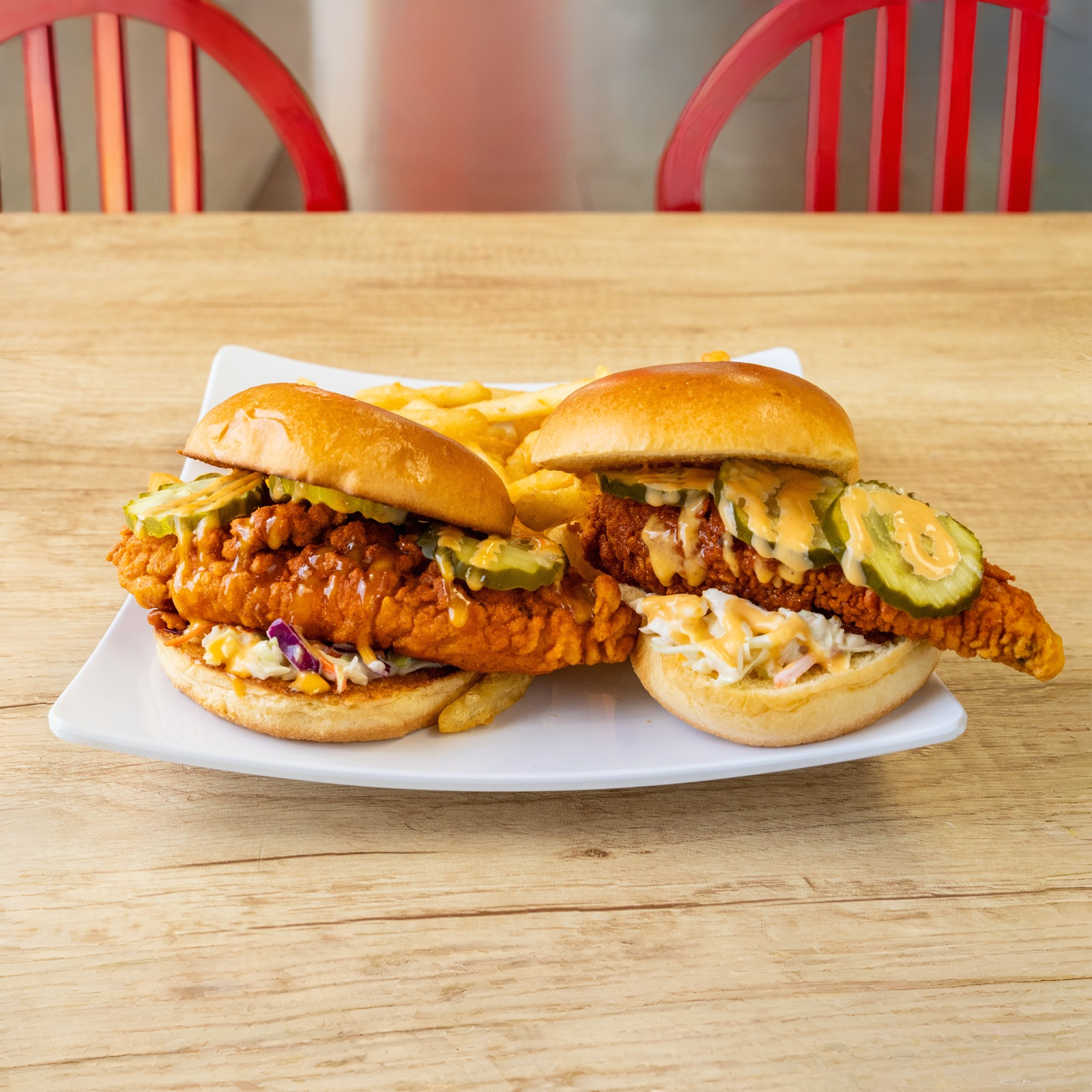 2 Hot Chicks.