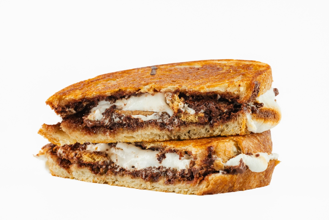 Chocolate Hazelnut S'mores Melt.