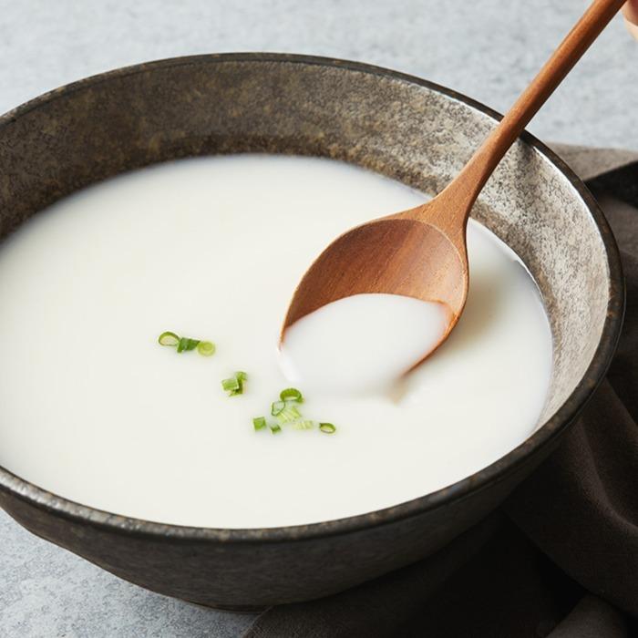 LIMA BONE BROTH.